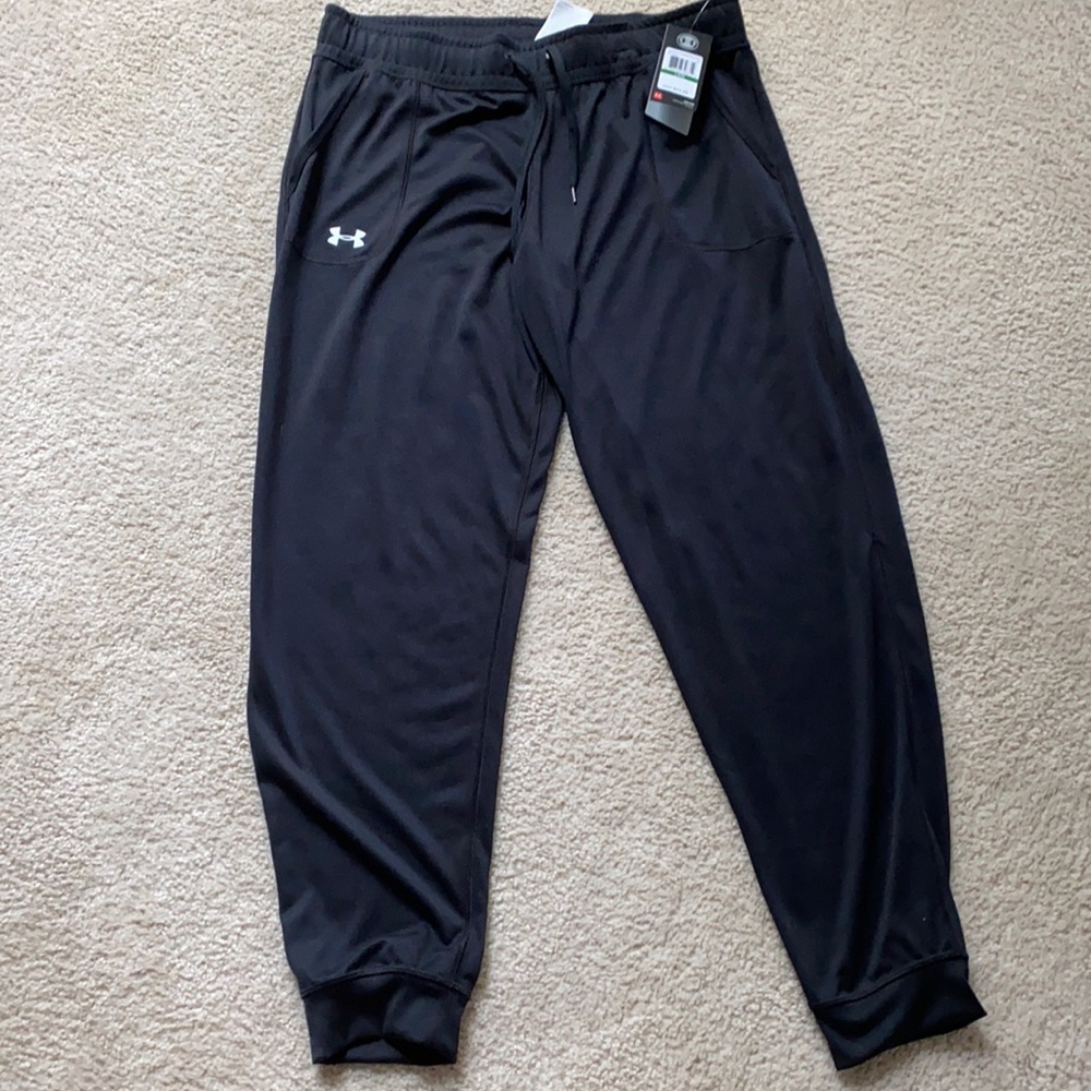 Under armour heat gear, black joggers
